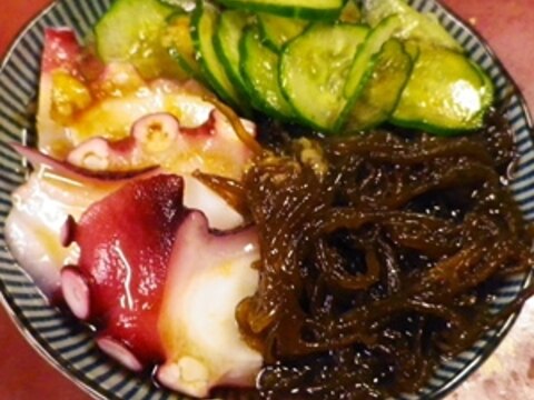 たこもずくキュウリの生姜酢醤油